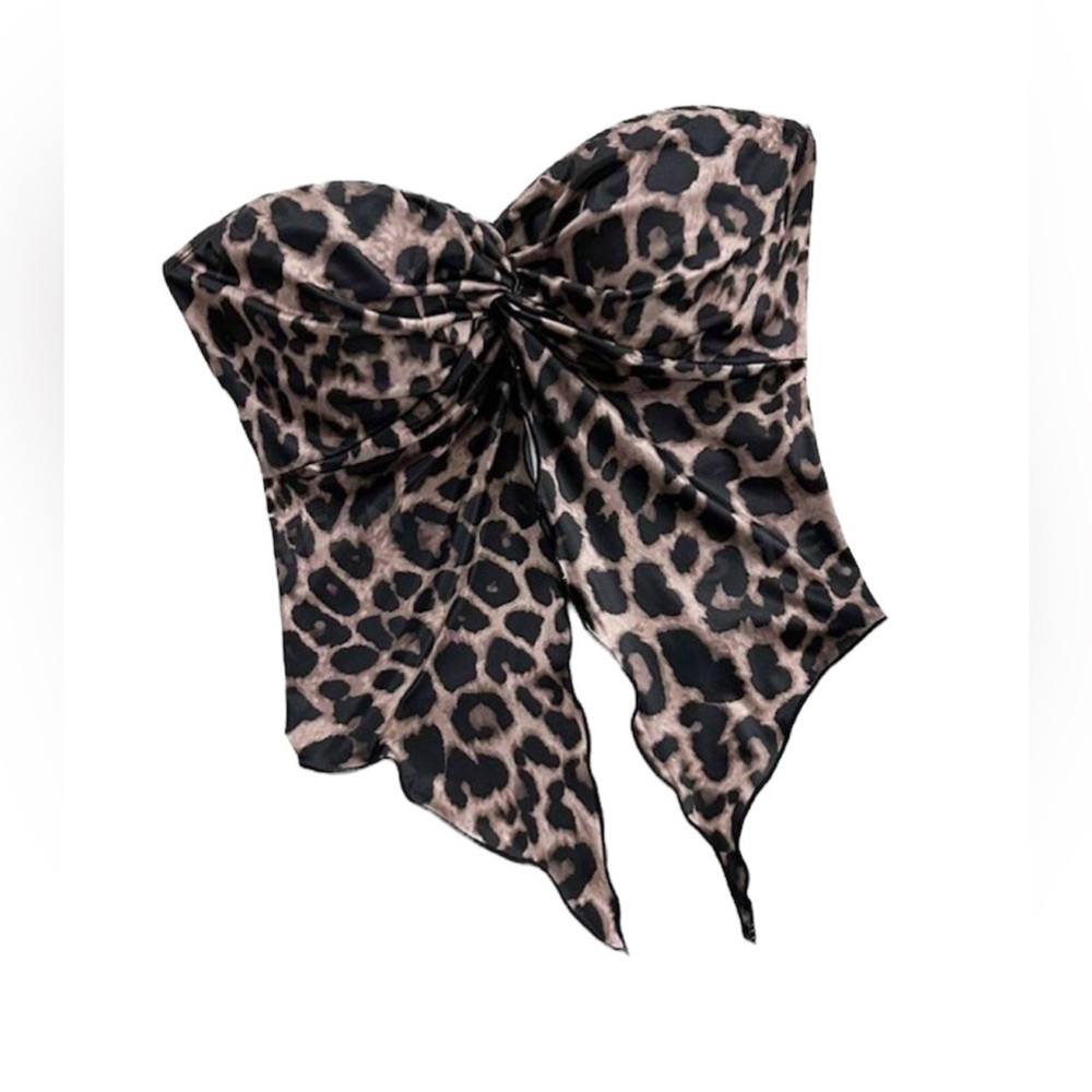 Women Leopard Print Bandeau Crop Top With Front Slit